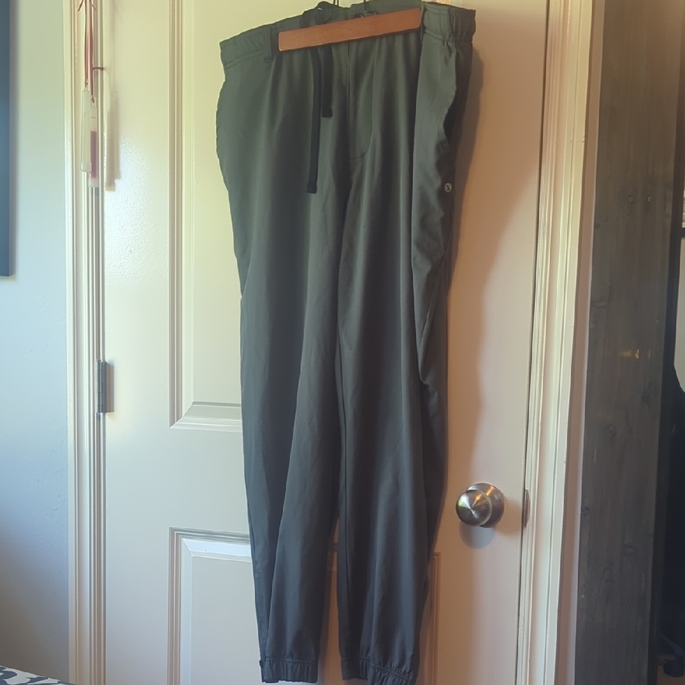 Xersion Black Joggers Soft Sweatpants